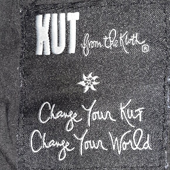 Kut from the Kloth * Sz 10 * Distressed Boyfriend * Blue Jeans * Stretchy Comfy - Picture 11 of 12